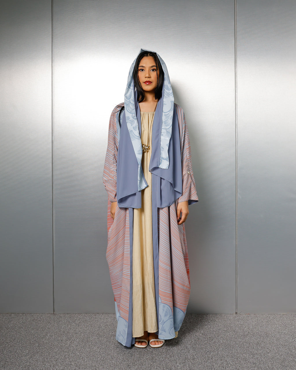 SAMA REVERSIBLE ABAYA Nahid Studio