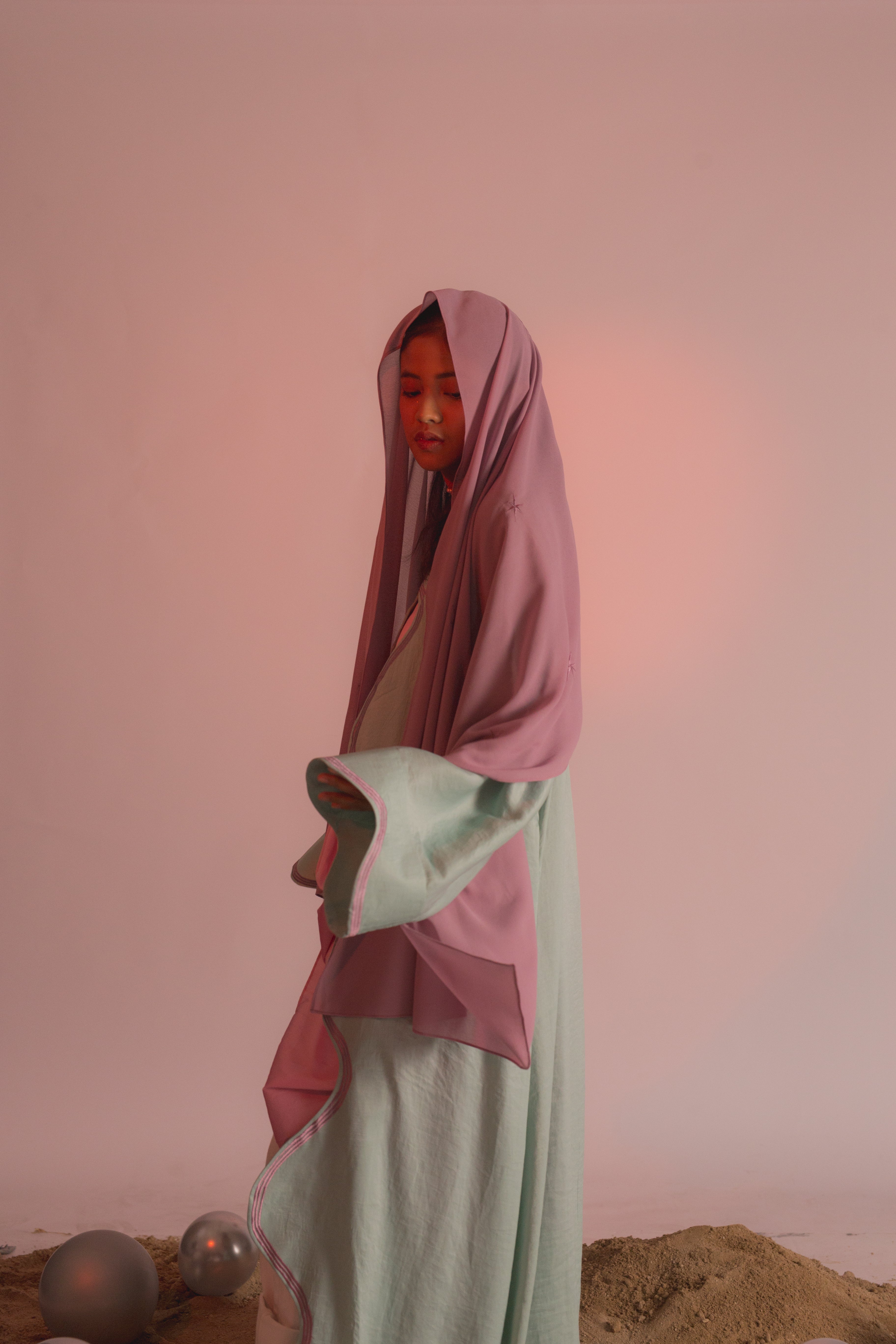 SEAFOAM ABAYA