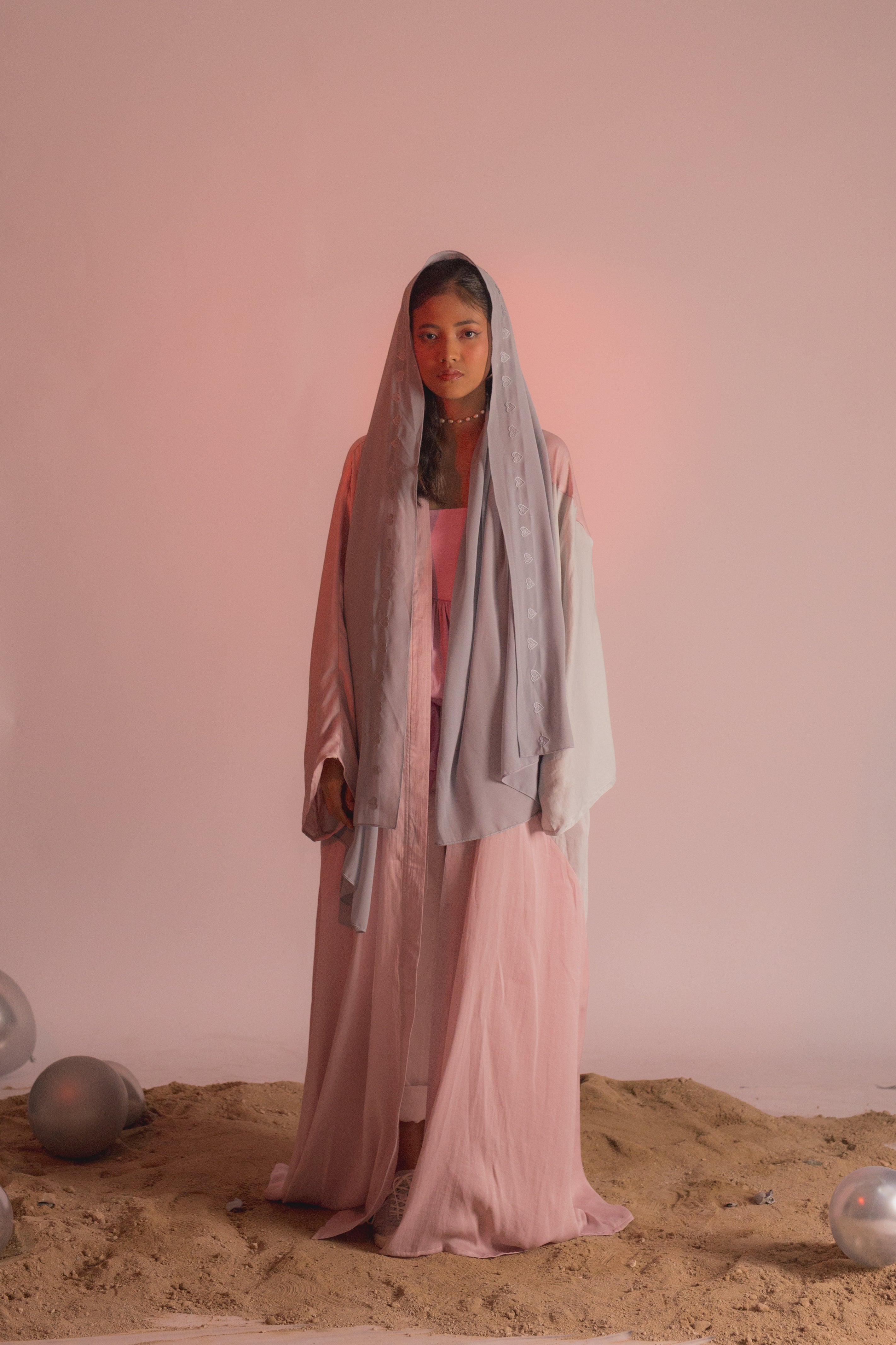 AMAR ABAYA