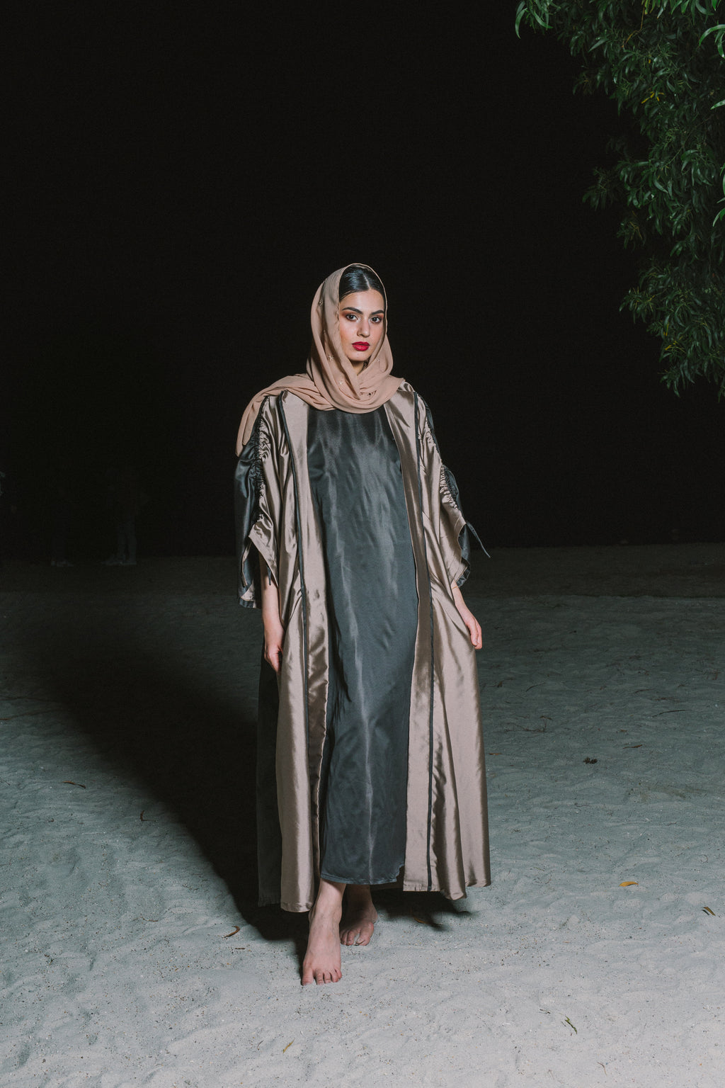 AFTERGLOW ABAYA Nahid Studio