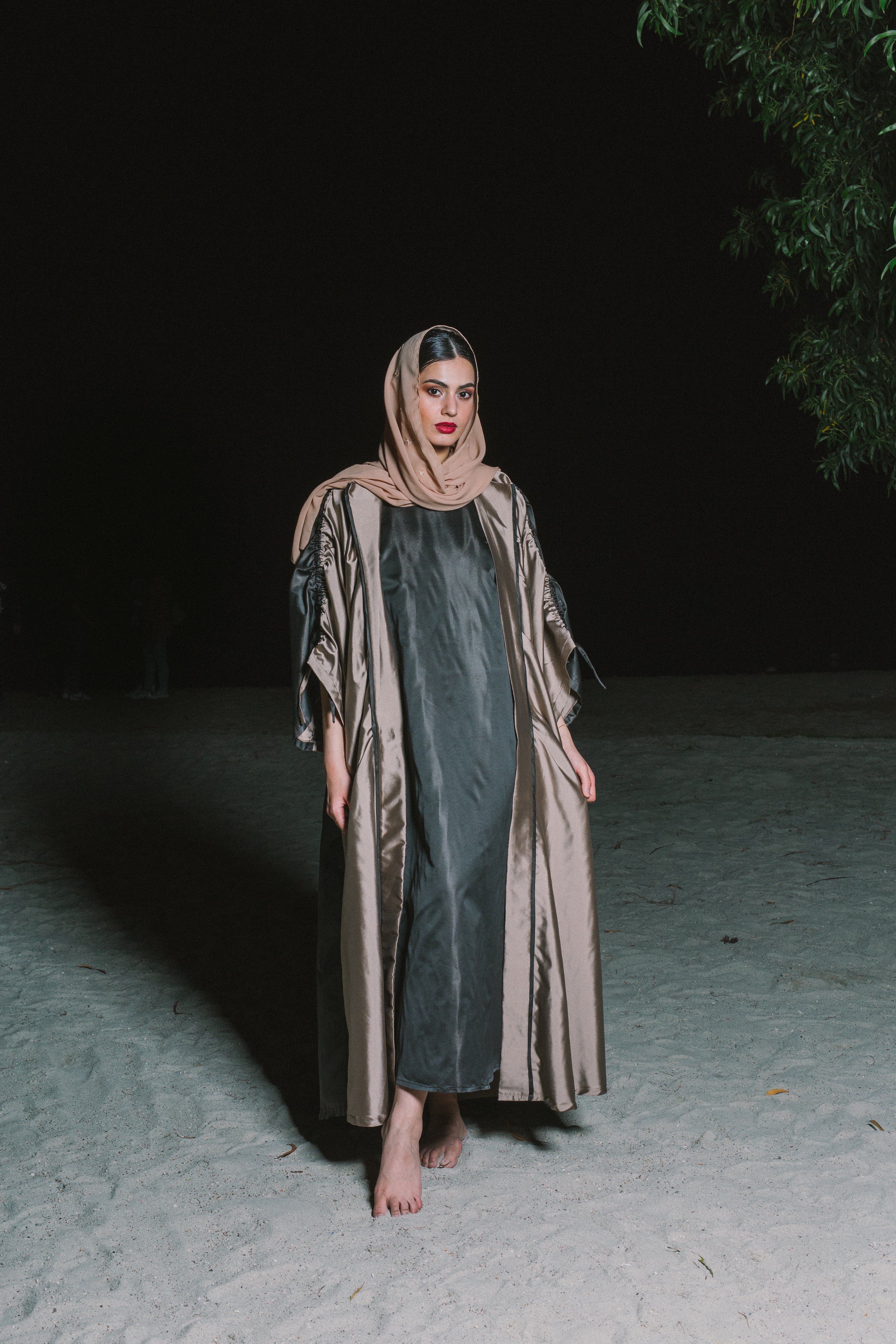 AFTERGLOW ABAYA Nahid Studio
