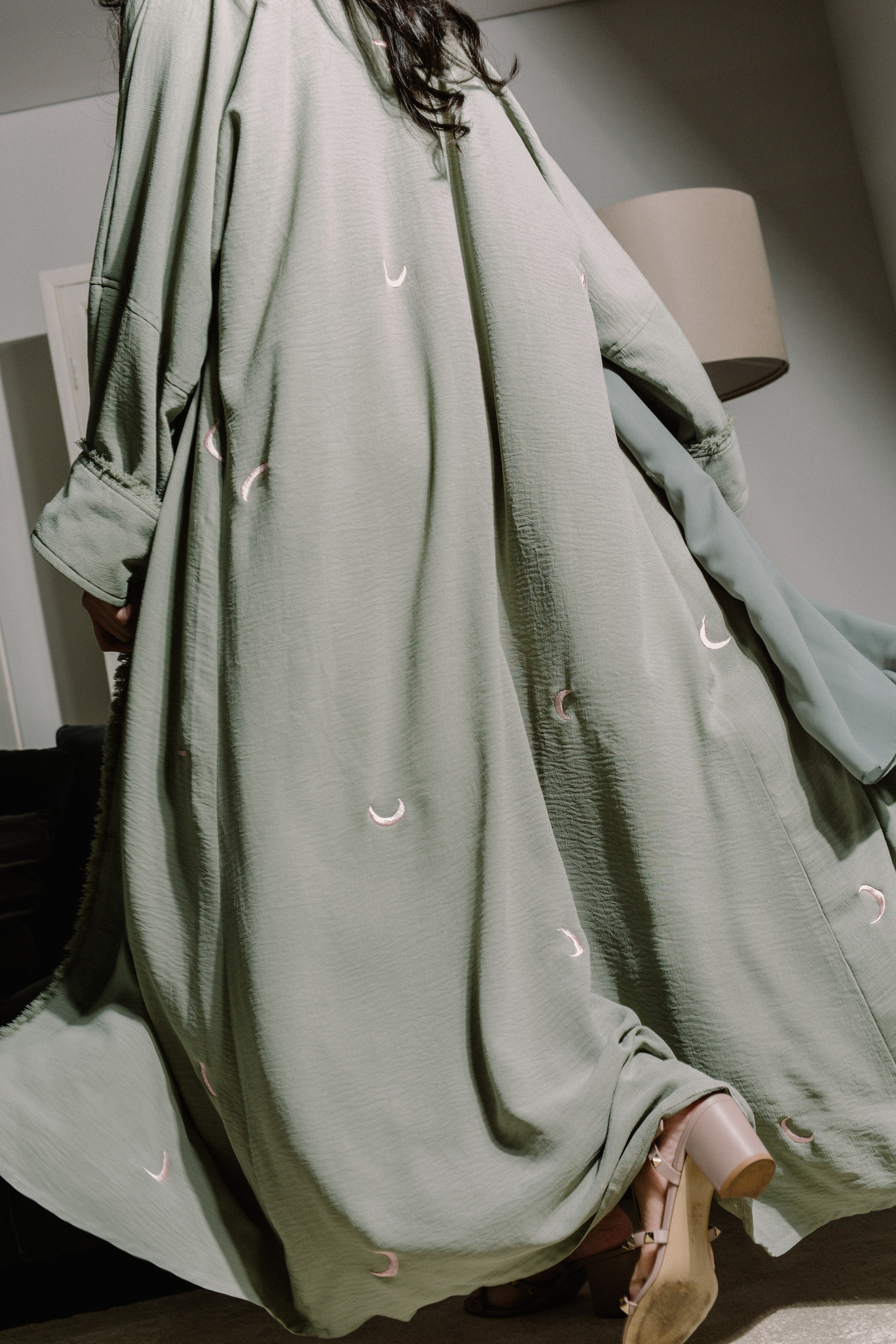LUNE ABAYA