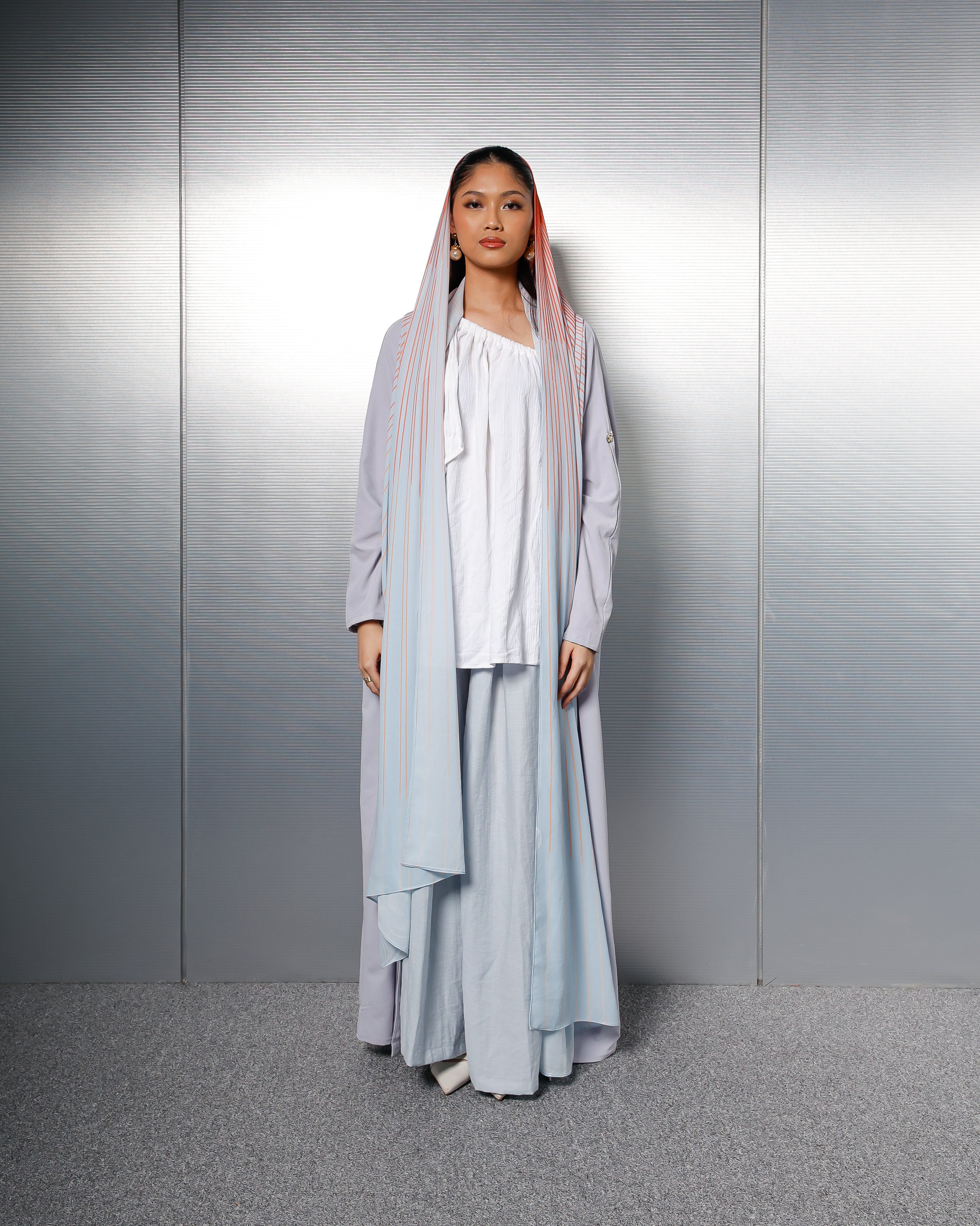 TALA ABAYA S-M