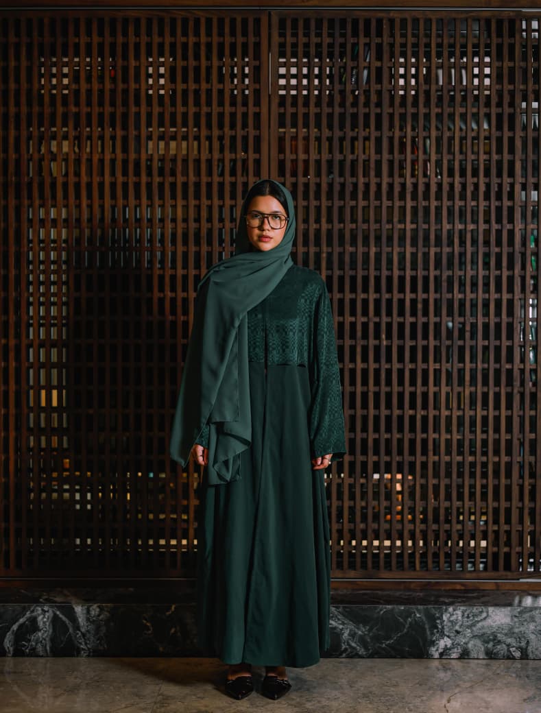 Alya Moss Abaya