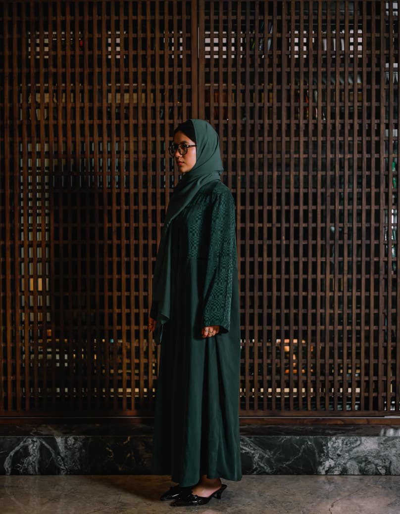 Alya Moss Abaya