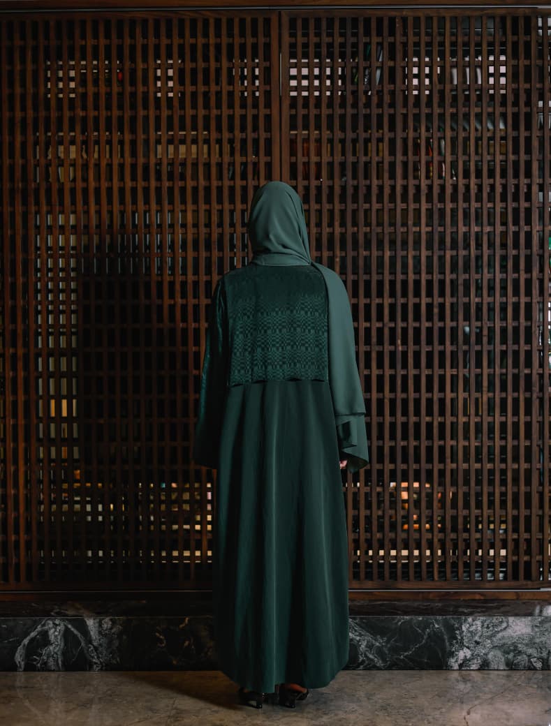 Alya Moss Abaya