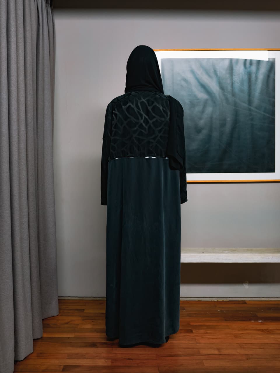 Alya Noir Abaya