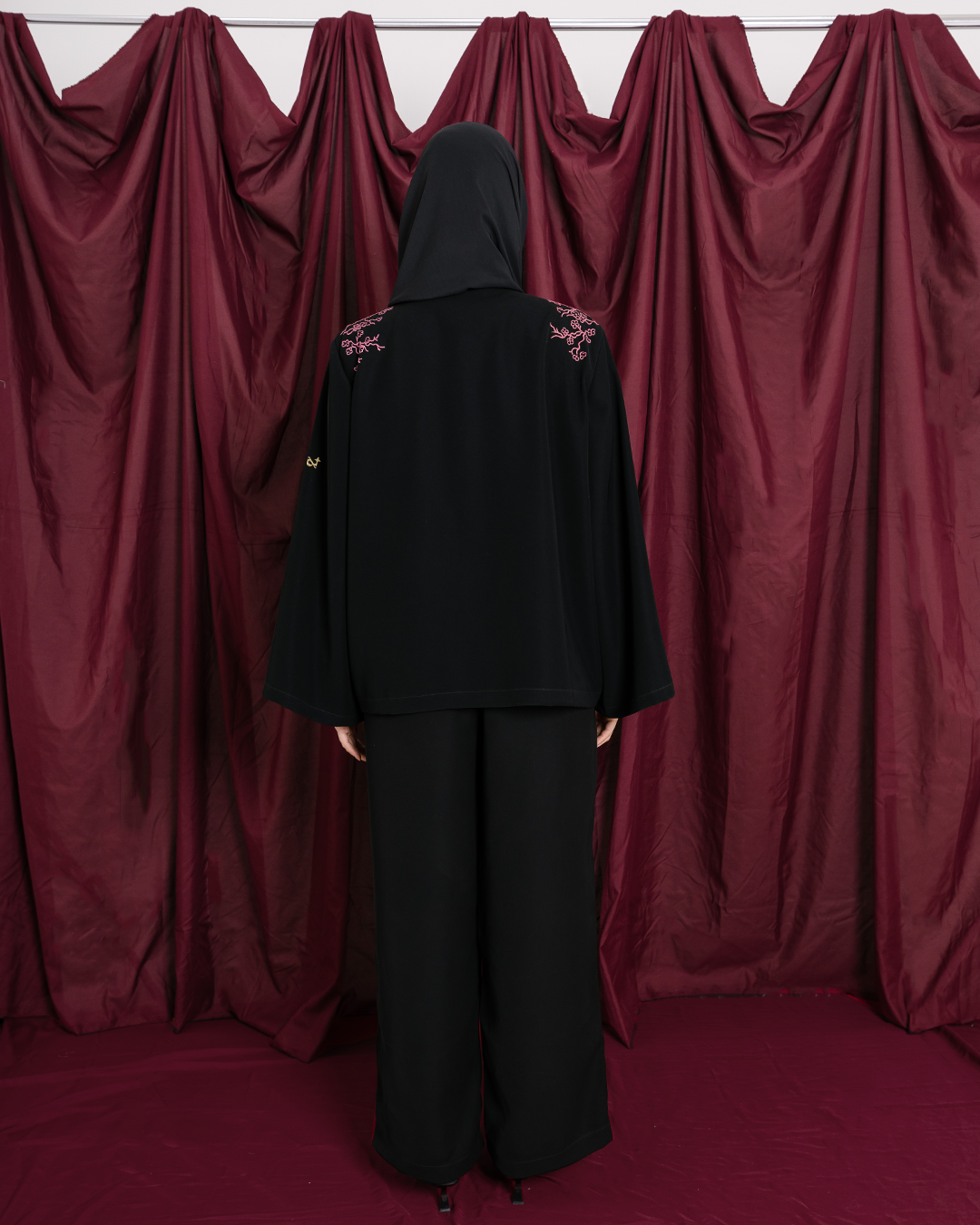 AMARA SET Nahid Studio